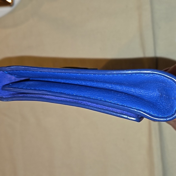 YSL Blue Clutch with Cardholder - Picture 7 of 11